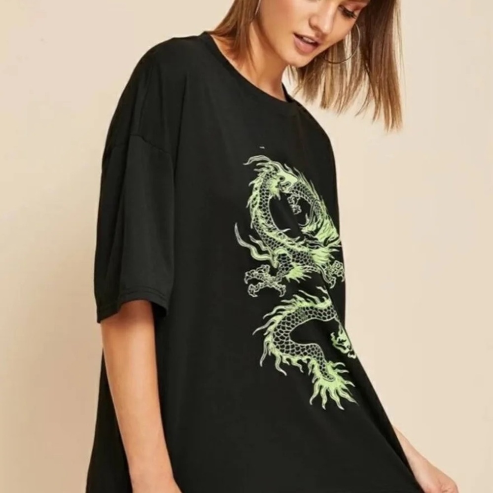 SHEIN Oversized Dragon T-shirt in GREEN